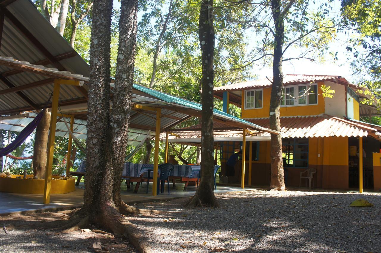 Cebaco Sunrise Lodge Isla Cebaco Exterior foto